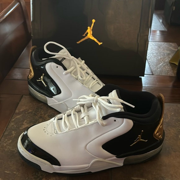 Nike Air Jordan Premium Metallic Gold Athletic Shoes - Picture 1 of 9